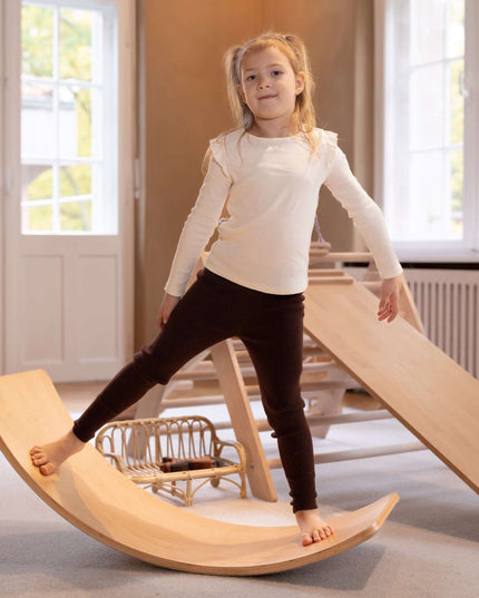 Kleines Set mit Bundhose, Leggins & Overall