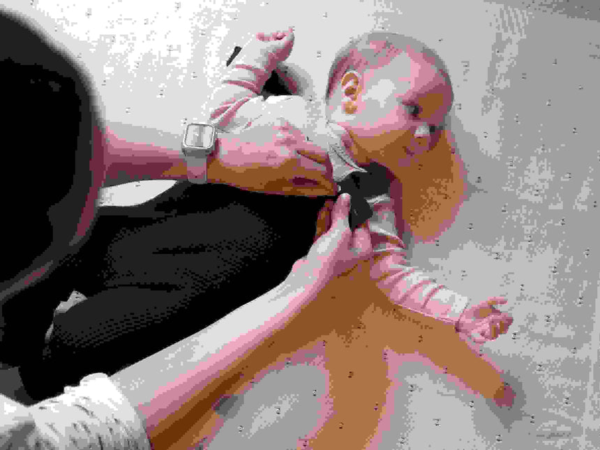 Kleines Set Wickeljacke & Latzhose