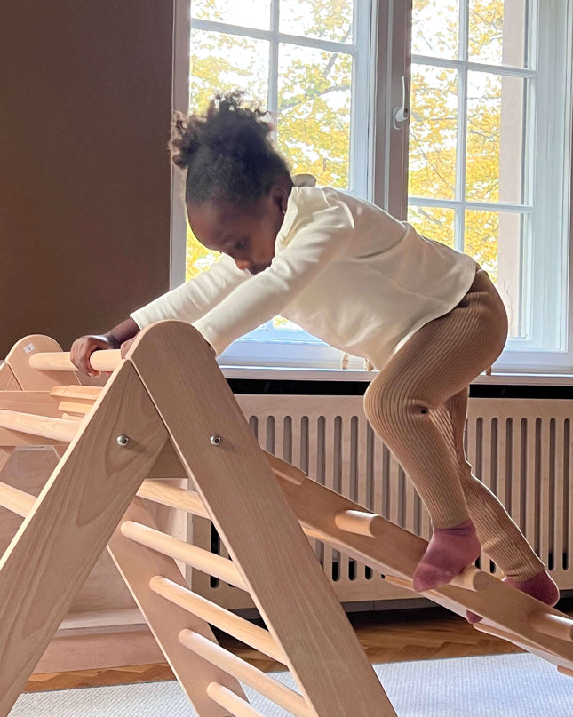 Kleines Set mit Bundhose, Leggins & Overall