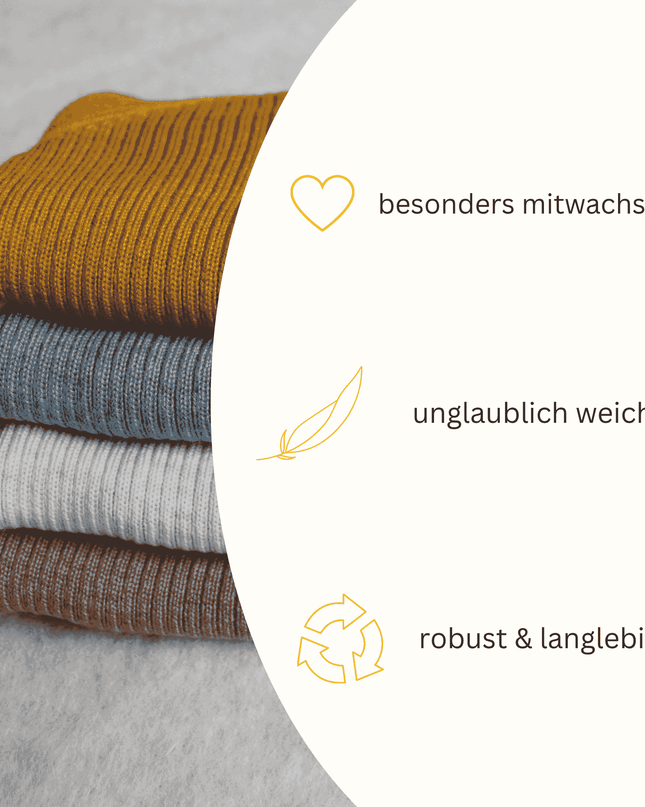 Kleines Set Wickeljacke & Latzhose